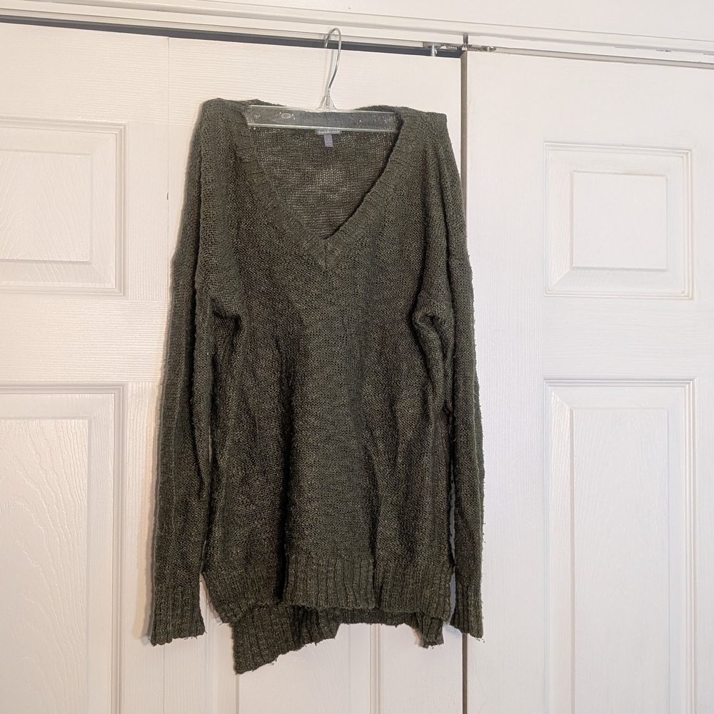 Charlotte Russe Forest Green V-Neck Sweater